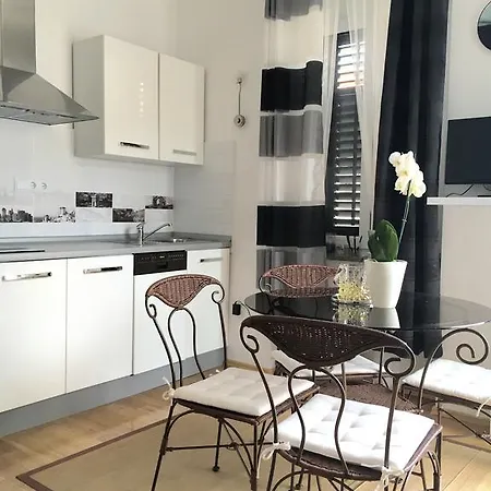 Ana Apartament Pula